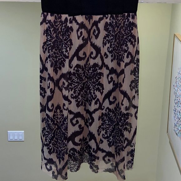 Cheetah Print Dress with Black Bow - Picture 2 of 4